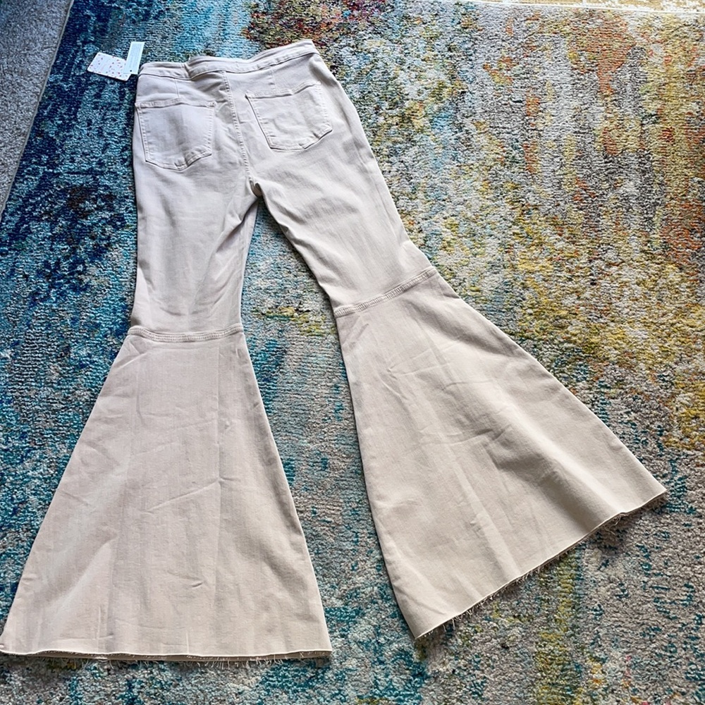 Free People Just Float on Denim - Picture 2 of 8